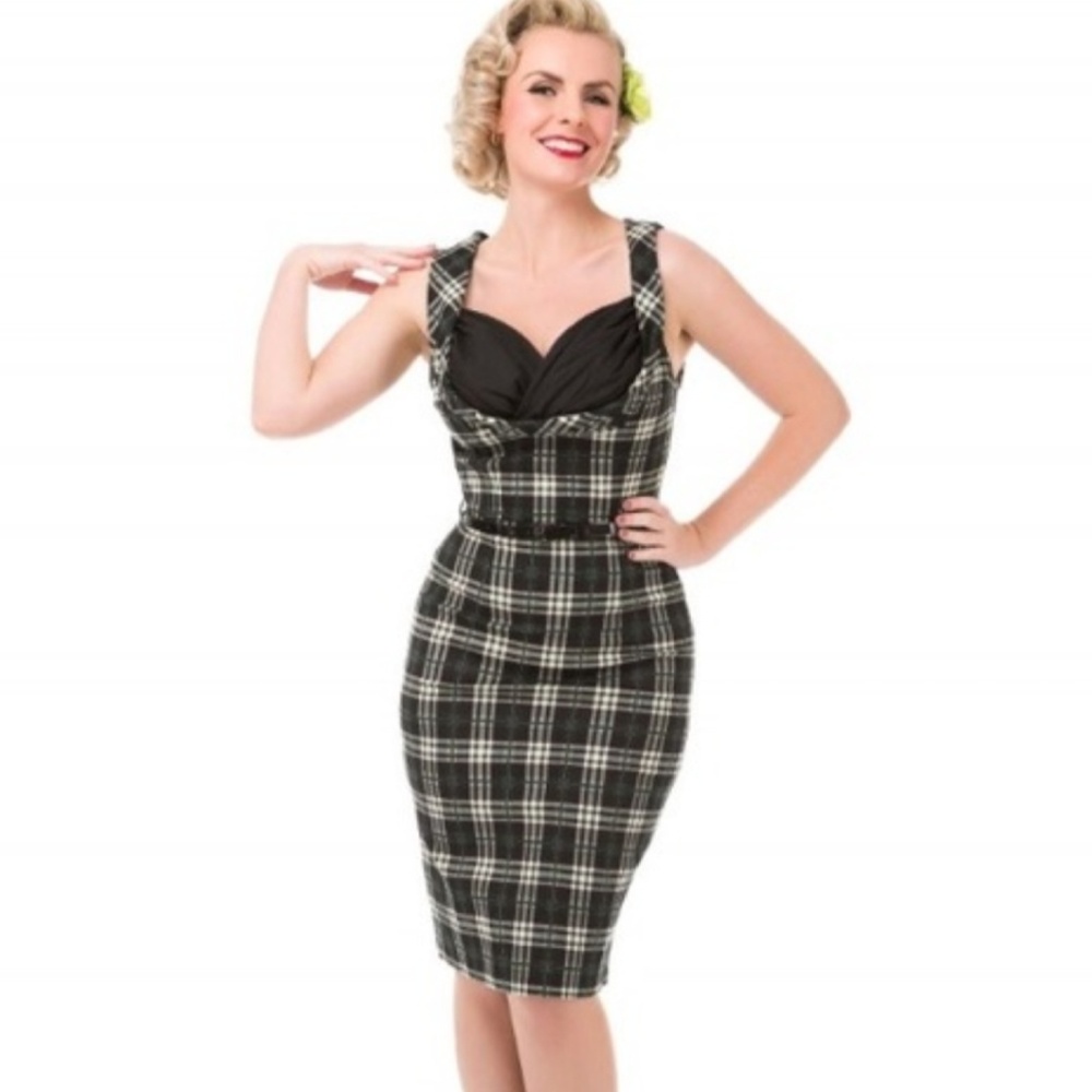 Lindy bop vanessa dress in chocolate paid